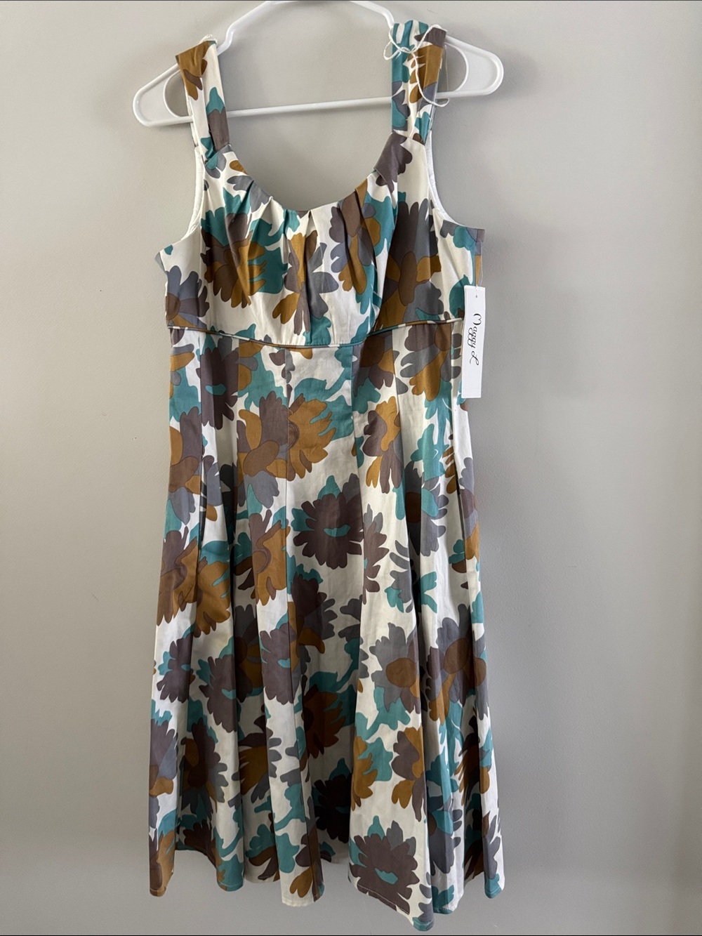 Maggy London Floral Scoop Neck Midi Dress in Teal, Brown & Gray